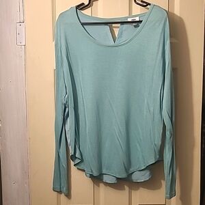 Old Navy robin egg blue long sleeve shirt